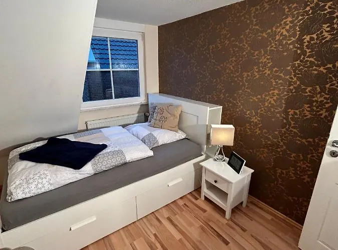 Schildknecht Daire *